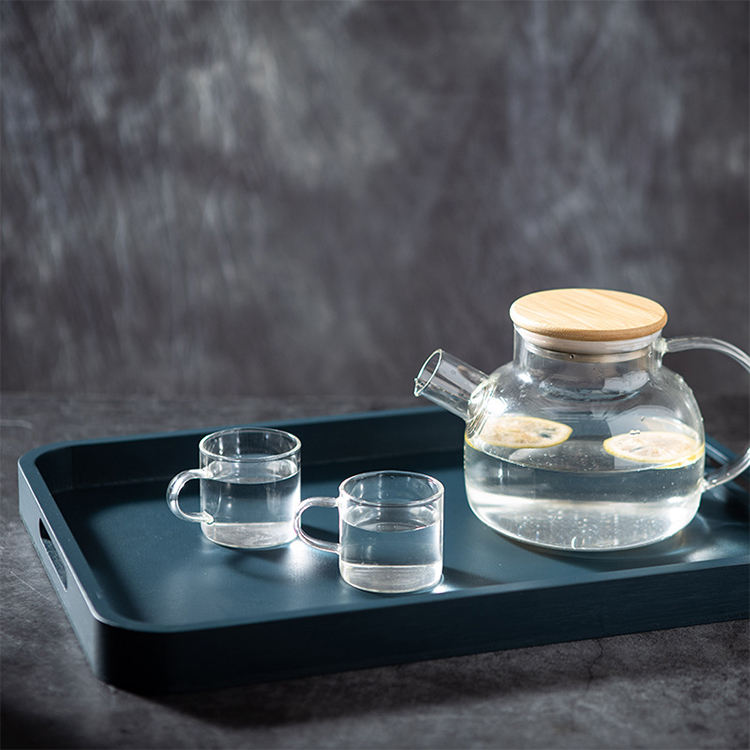 The Adaptability and Convenience of Plastic Serving Trays: Checking Out the Globe of Usefulness and Style
