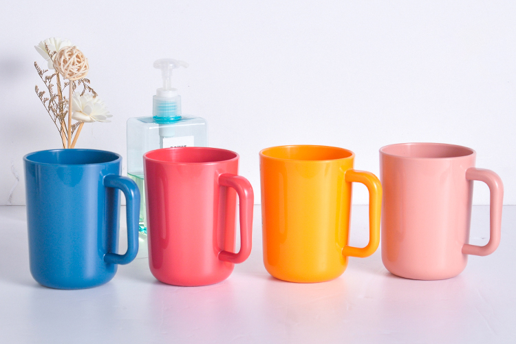Everything You Need To Know About Mouthwash Cups 
