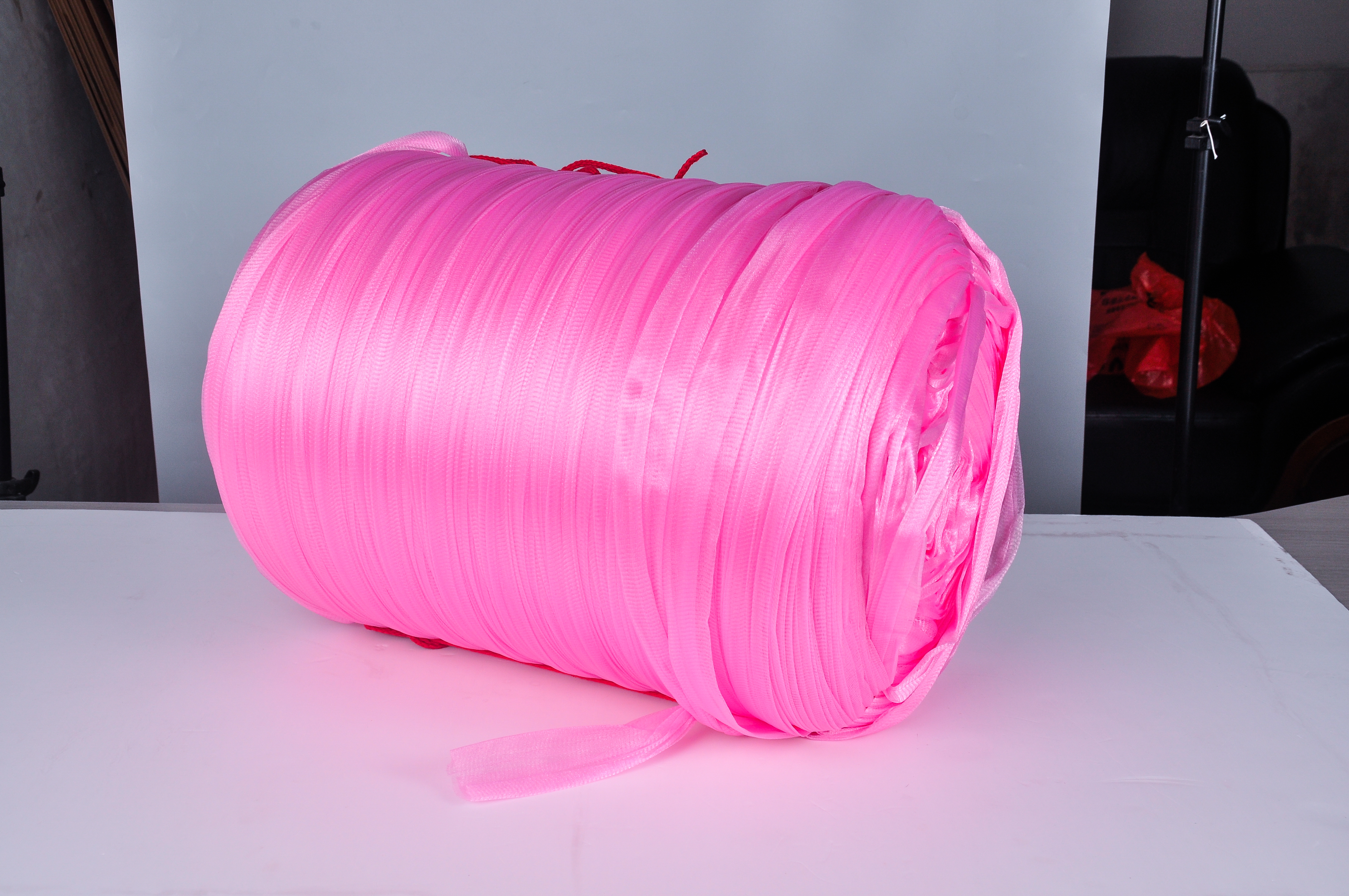 Good Quality pe extruded pink plastic mesh TJ091